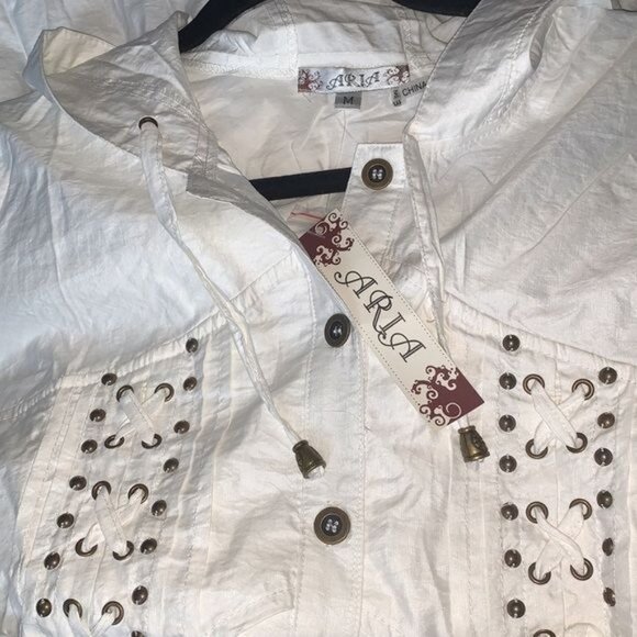 Aria White Hooded Button-Up Tunic With Lace-Up Detail Medium - Picture 2 of 9